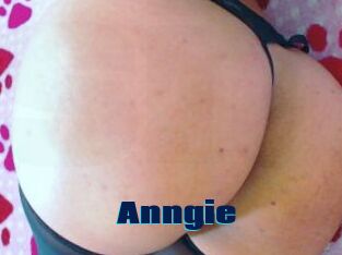 Anngie_