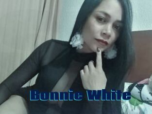 Bonnie_White
