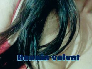 Bonnie_velvet