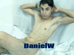 DanielW