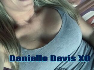 Danielle_Davis_XO