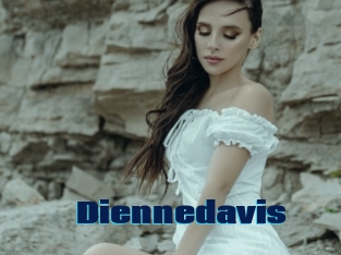 Diennedavis