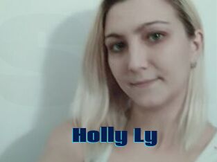 Holly_Ly