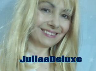 JuliaaDeluxe