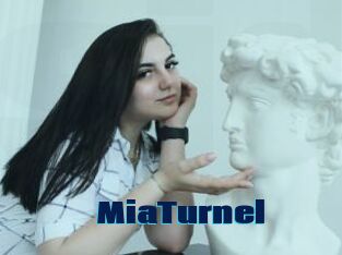 MiaTurnel