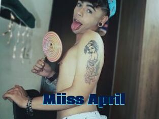 Miiss_April