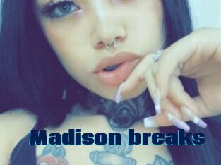 Madison_breaks