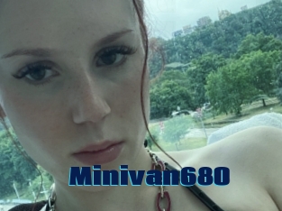 Minivan680