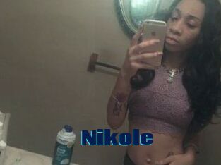 Nikole_