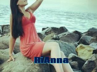 Ri_Anna