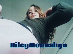 RileyMoonshyn