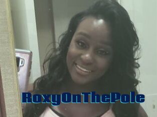 RoxyOnThePole