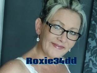 Roxie34dd