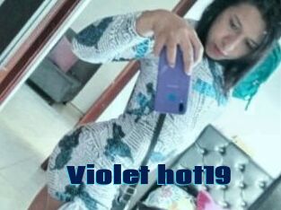 Violet_hot19